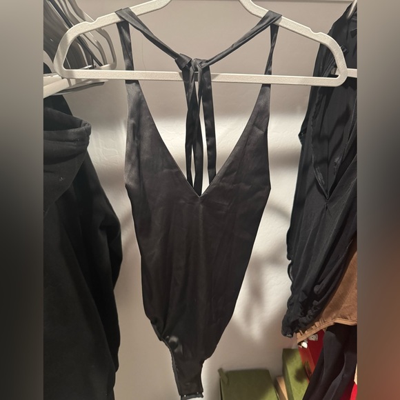 Victoria secret onsie - Picture 4 of 8